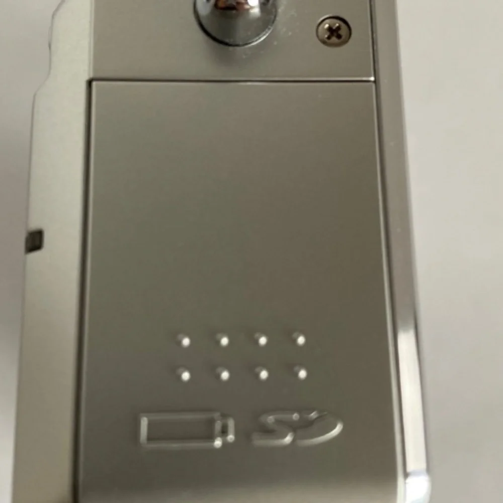 HP  3.1MP 435 digital camera